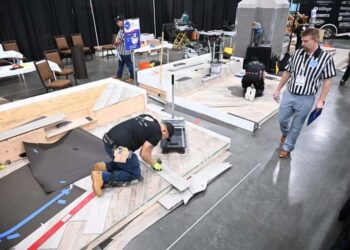 The International Surface Event – StoneExpo
