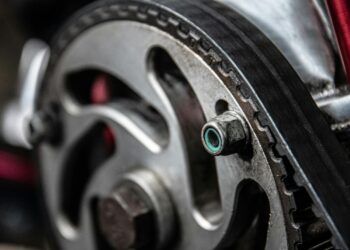 The Rise of Multi-Axis Machines: Why 5-Axis Machining Is Becoming the Standard